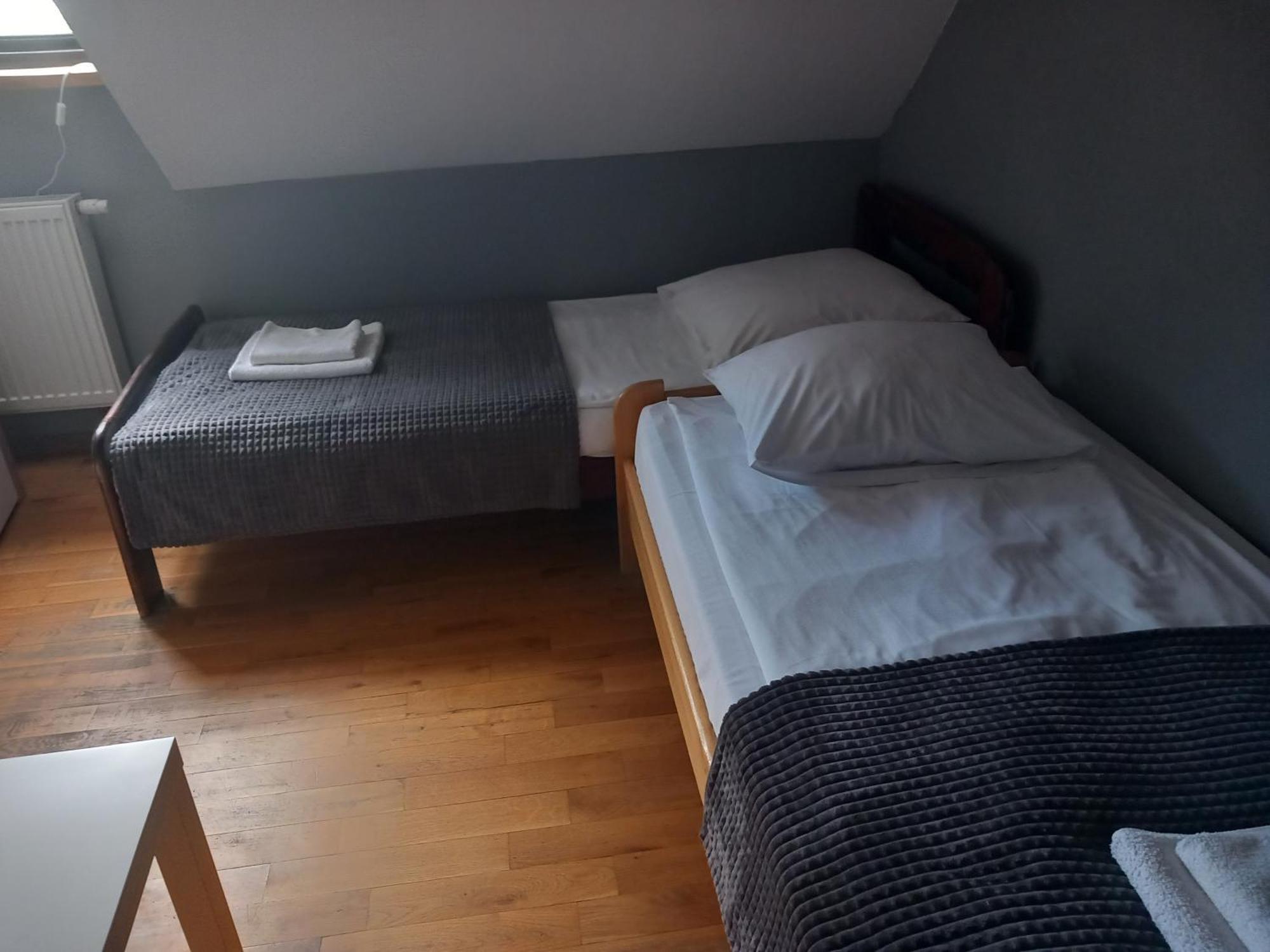 Dobry Klimat Hotel Uniejow Exterior foto